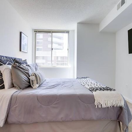Bright Apartment Walk To Ballston Metro อาร์ลิงตัน ภายนอก รูปภาพ