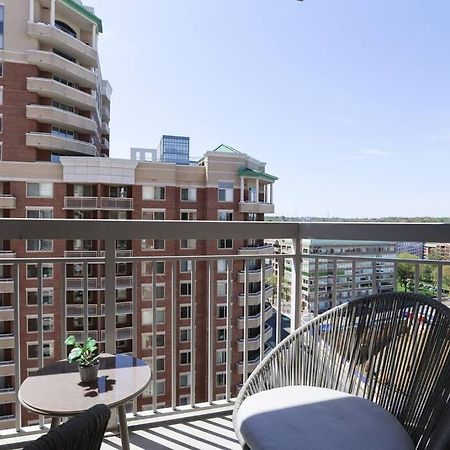 Bright Apartment Walk To Ballston Metro อาร์ลิงตัน ภายนอก รูปภาพ