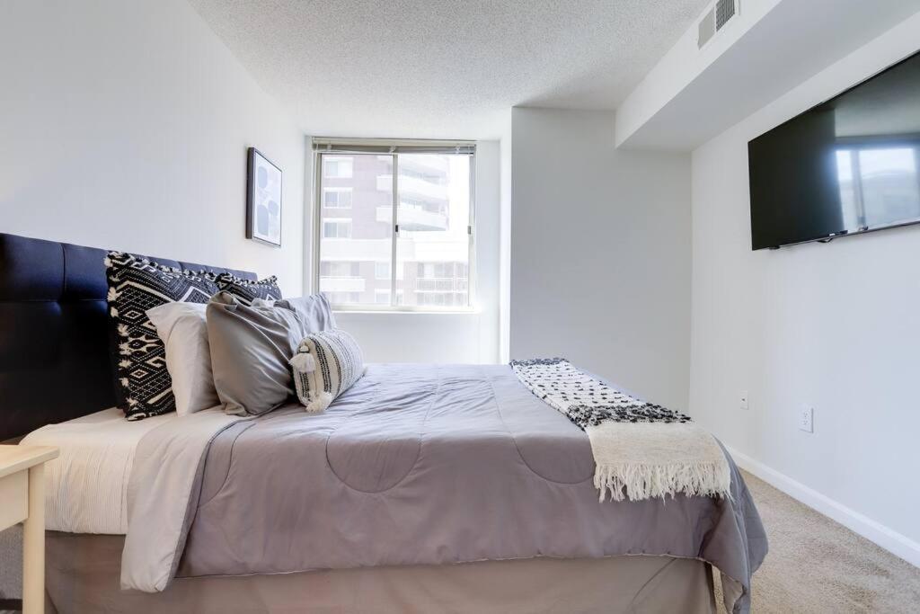 Bright Apartment Walk To Ballston Metro อาร์ลิงตัน ภายนอก รูปภาพ