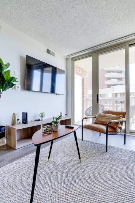 Bright Apartment Walk To Ballston Metro อาร์ลิงตัน ภายนอก รูปภาพ