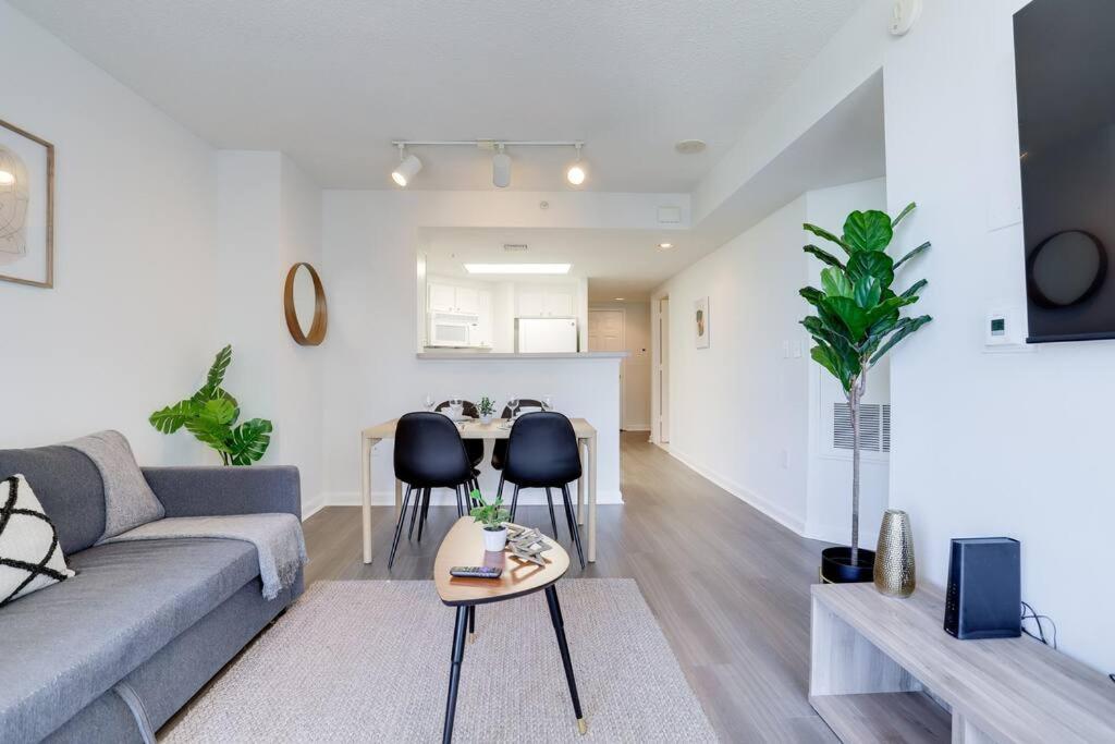 Bright Apartment Walk To Ballston Metro อาร์ลิงตัน ภายนอก รูปภาพ