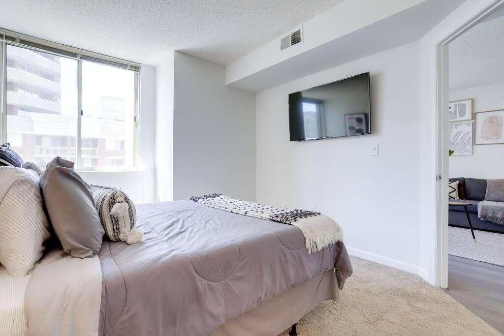 Bright Apartment Walk To Ballston Metro อาร์ลิงตัน ภายนอก รูปภาพ