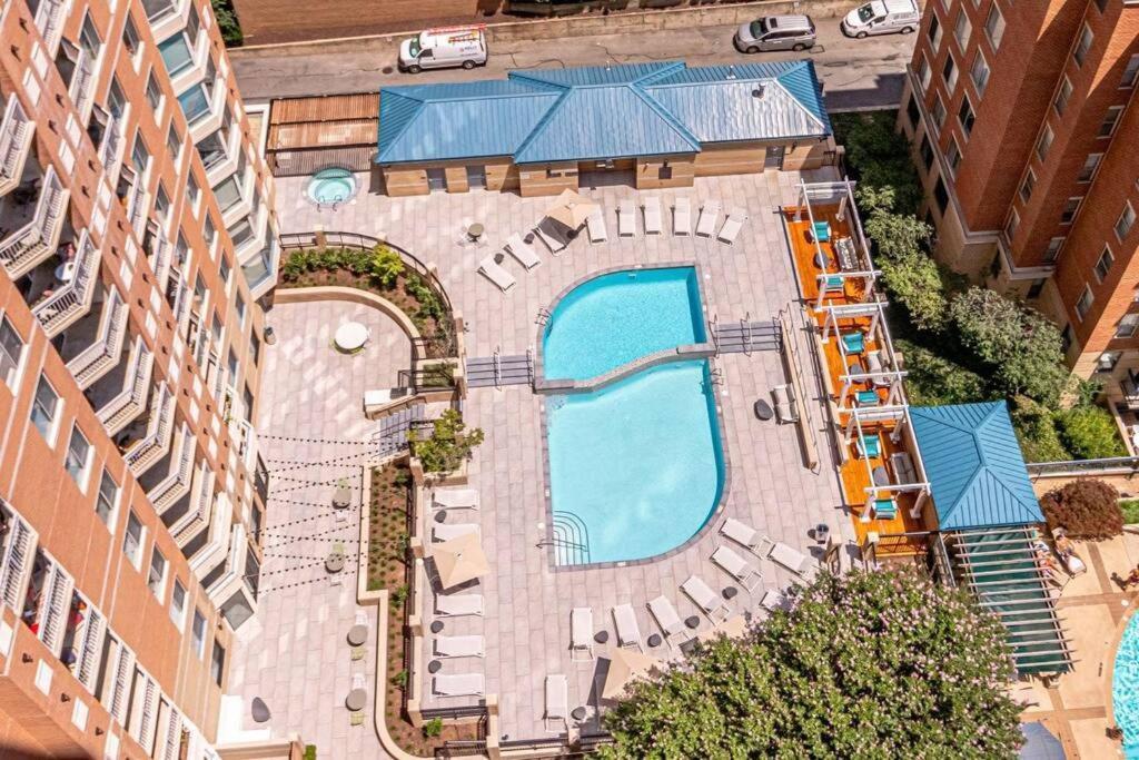 Bright Apartment Walk To Ballston Metro อาร์ลิงตัน ภายนอก รูปภาพ