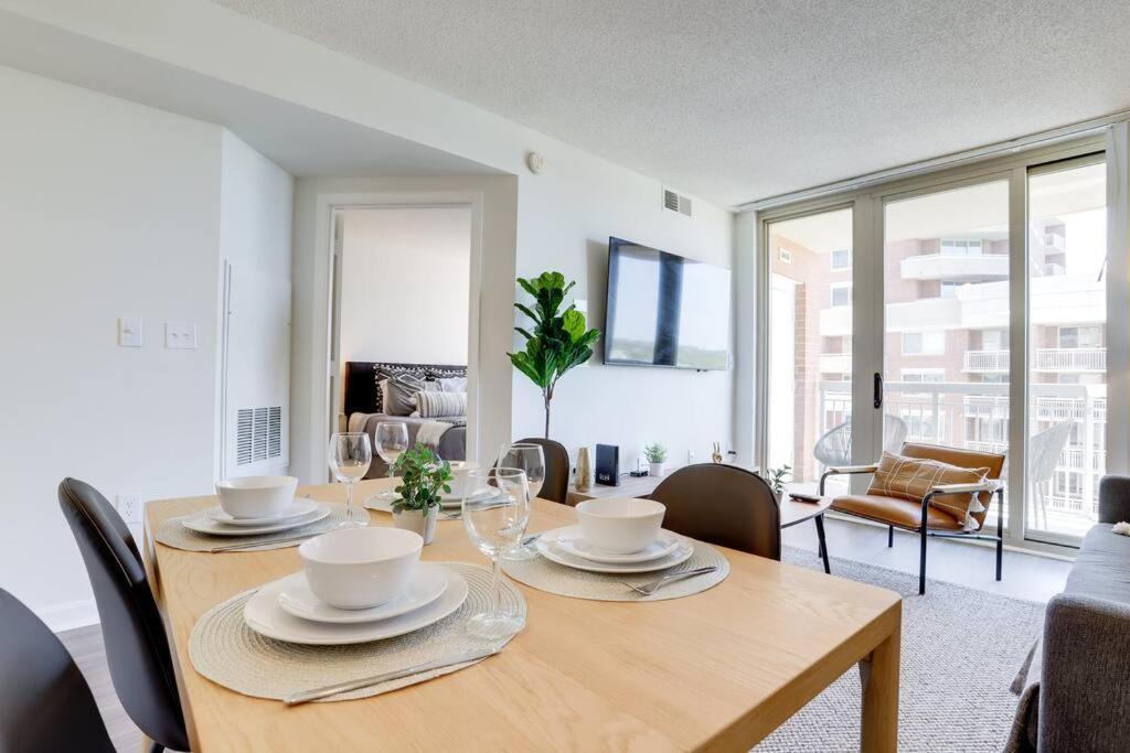 Bright Apartment Walk To Ballston Metro อาร์ลิงตัน ภายนอก รูปภาพ