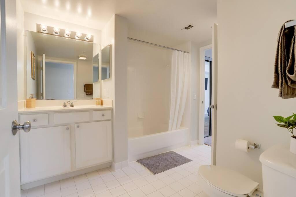 Bright Apartment Walk To Ballston Metro อาร์ลิงตัน ภายนอก รูปภาพ